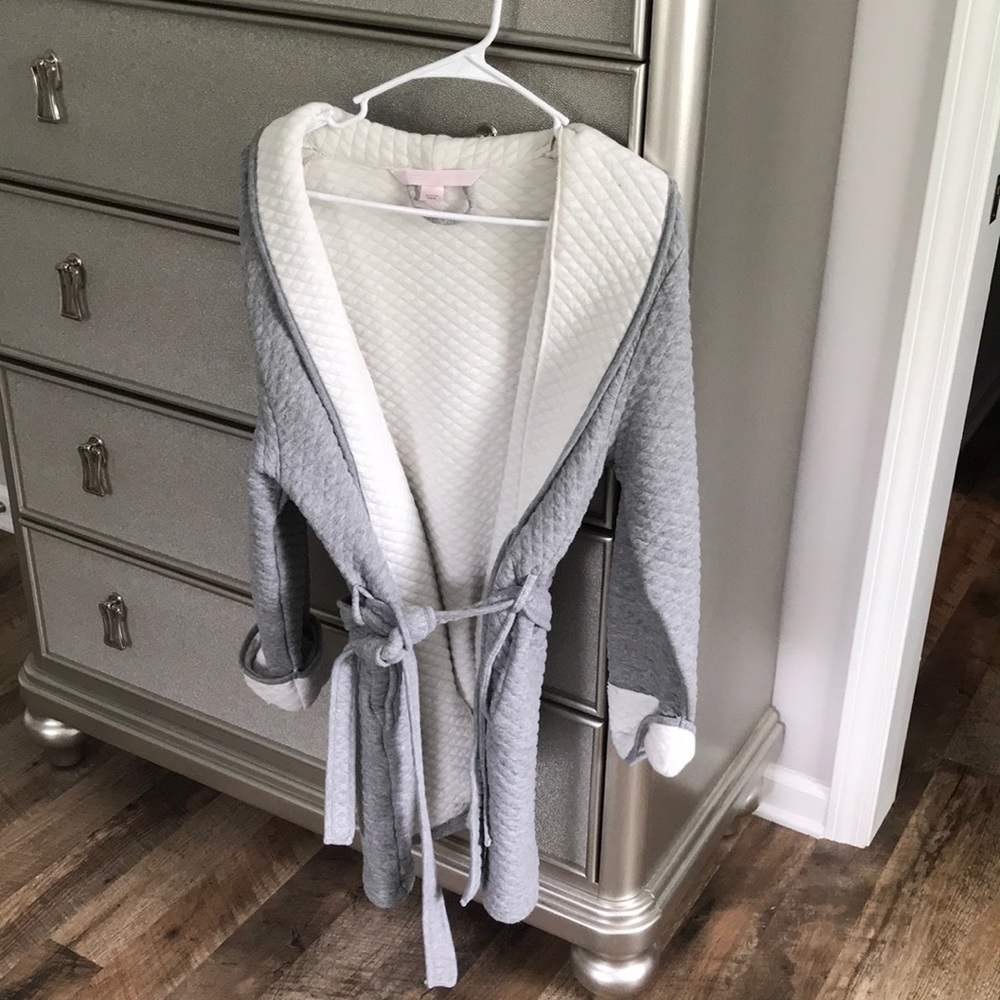 Victoria’s Secret Robe!!